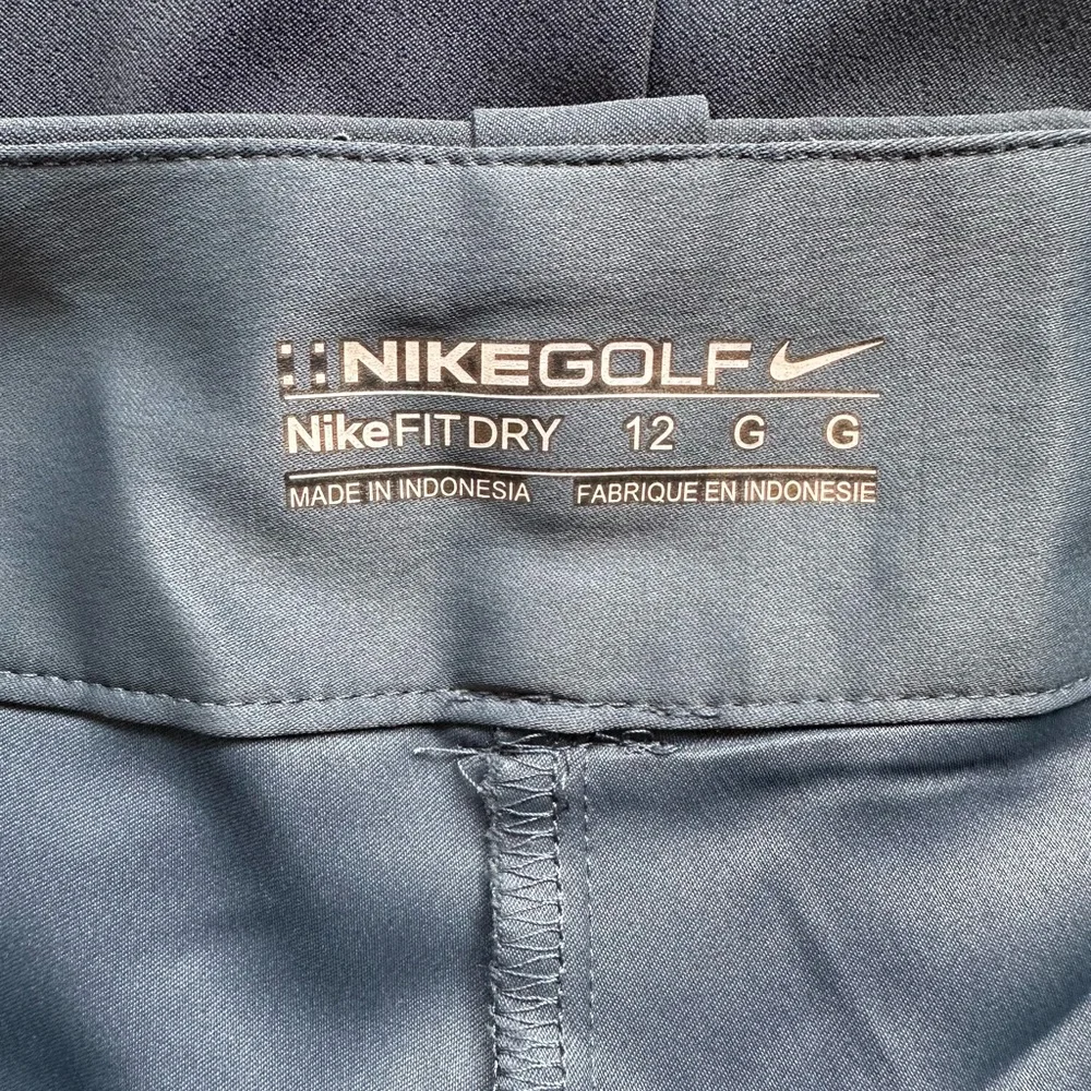 Nike Golf Gray Short skirt.size 12 - Picture 3 of 9
